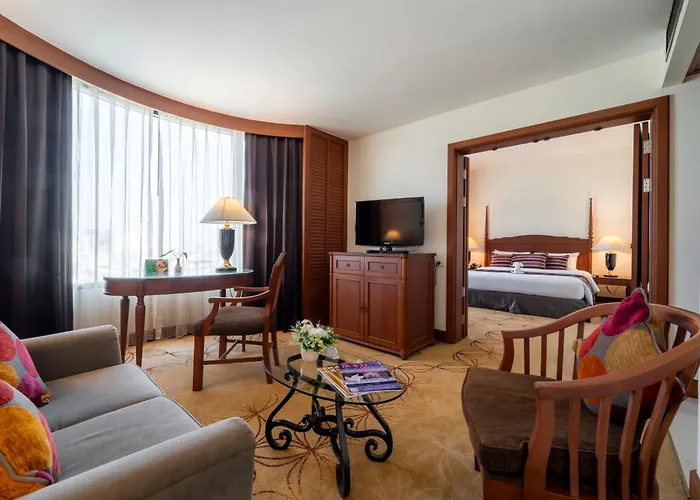 Hotel Century Park