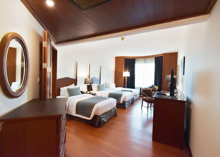 Hotel Century Park